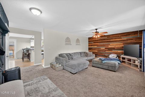 Tiny photo for 2925 Seaman Road, Oregon, OH 43616 (MLS # 10007237)