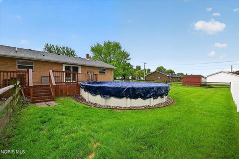 Tiny photo for 2925 Seaman Road, Oregon, OH 43616 (MLS # 10007237)