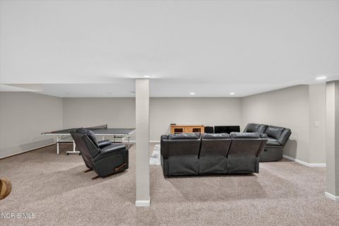 Tiny photo for 2925 Seaman Road, Oregon, OH 43616 (MLS # 10007237)
