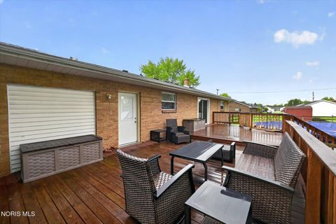 Tiny photo for 2925 Seaman Road, Oregon, OH 43616 (MLS # 10007237)