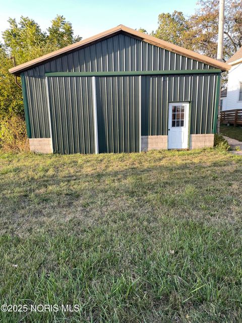 Photo of 0 Sugar Ridge, Bowling Green, OH 43402 (MLS # 10000458)