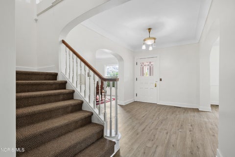 Tiny photo for 2108 Glenwood Avenue, Toledo, OH 43620 (MLS # 10009586)