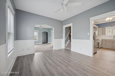 Tiny photo for 2247 Marcy Street, Toledo, OH 43605 (MLS # 10001856)