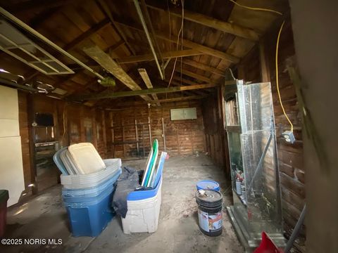 1749 Milburn Avenue Toledo OH 43606