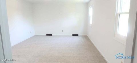 Tiny photo for 4237 Brogan Drive, Toledo, OH 43614 (MLS # 10002238)