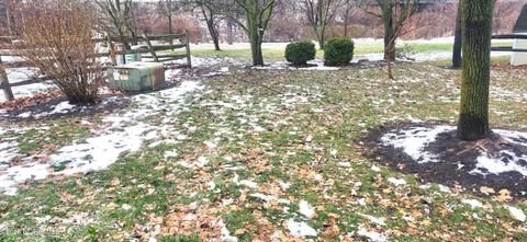 Tiny photo for 4237 Brogan Drive, Toledo, OH 43614 (MLS # 10002238)