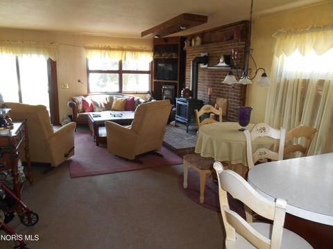 Tiny photo for 527 Catherine Drive, Liberty Center, OH 43532 (MLS # 10006143)