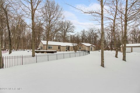 Tiny photo for 8760 Township Rd 254, Findlay, OH 45840 (MLS # 10003580)
