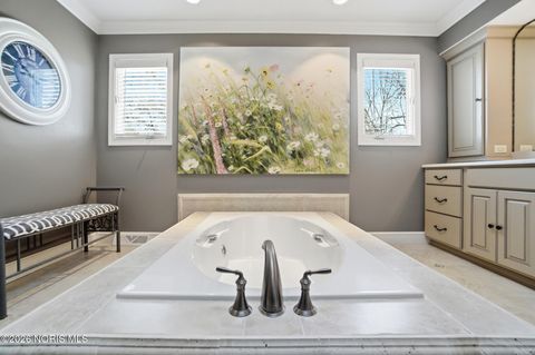 Tiny photo for 2402 Cheshire Woods Road, Toledo, OH 43617 (MLS # 10003126)