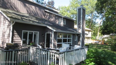 Tiny photo for 2402 Cheshire Woods Road, Toledo, OH 43617 (MLS # 10003126)