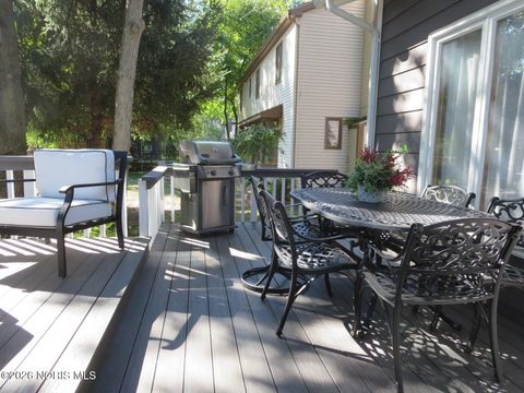 Tiny photo for 2402 Cheshire Woods Road, Toledo, OH 43617 (MLS # 10003126)