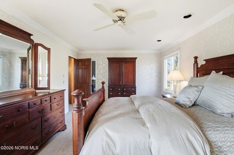 Tiny photo for 2402 Cheshire Woods Road, Toledo, OH 43617 (MLS # 10003126)