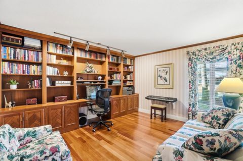 Tiny photo for 2402 Cheshire Woods Road, Toledo, OH 43617 (MLS # 10003126)