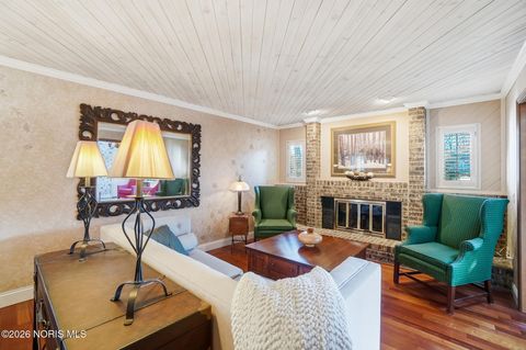 Tiny photo for 2402 Cheshire Woods Road, Toledo, OH 43617 (MLS # 10003126)