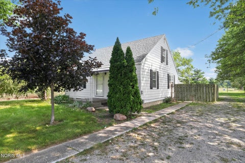 Tiny photo for 4214 Kilburn Road, Berkey, OH 43504 (MLS # 10013035)