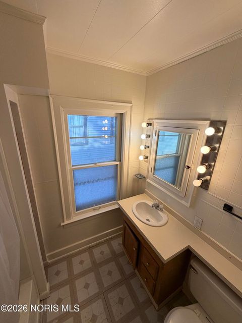 Tiny photo for 4022 Parrakeet Avenue, Toledo, OH 43612 (MLS # 10003943)