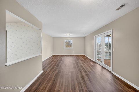 Tiny photo for 4730 Glendale Avenue #Unit 310, Toledo, OH 43614 (MLS # 10002696)