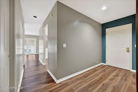 Tiny photo for 4730 Glendale Avenue #Unit 310, Toledo, OH 43614 (MLS # 10002696)