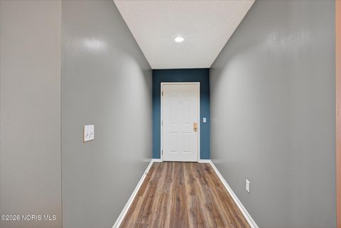 Tiny photo for 4730 Glendale Avenue #Unit 310, Toledo, OH 43614 (MLS # 10002696)