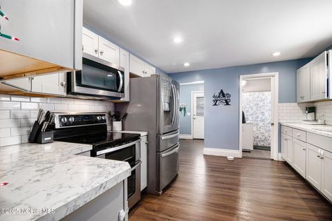 Tiny photo for 205 W 4th Street, Genoa, OH 43430 (MLS # 10002169)