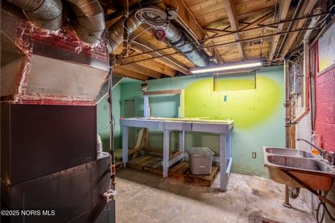 Tiny photo for 4807 Brott Road, Toledo, OH 43613 (MLS # 10000649)