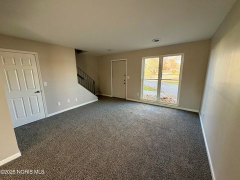 Tiny photo for 184 Gibson Court, Tiffin, OH 44883 (MLS # 10001769)