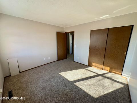 Tiny photo for 184 Gibson Court, Tiffin, OH 44883 (MLS # 10001769)