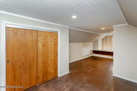 Tiny photo for 2426 106th Street, Toledo, OH 43611 (MLS # 10003933)