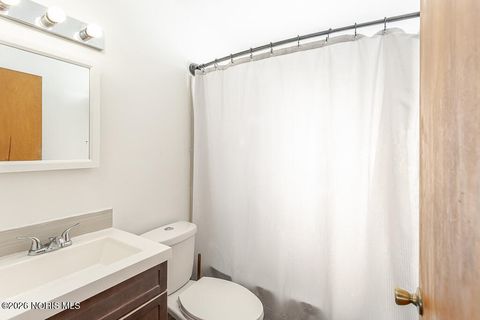 Tiny photo for 2426 106th Street, Toledo, OH 43611 (MLS # 10003933)