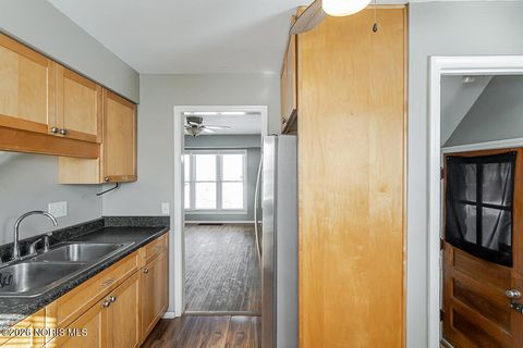 Tiny photo for 2426 106th Street, Toledo, OH 43611 (MLS # 10003933)