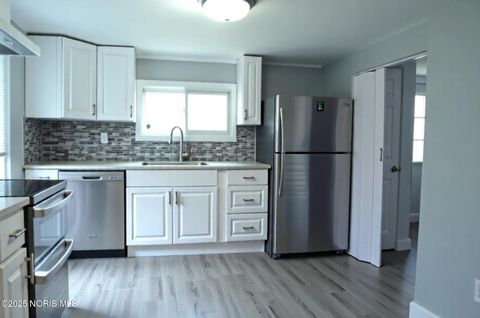 Tiny photo for 406 E Liberty Street, Other, OH 44805 (MLS # 10001666)