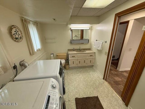 Tiny photo for 5430 Honeymaple Lane, Toledo, OH 43623 (MLS # 10009295)