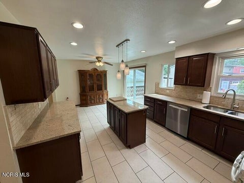 Tiny photo for 5430 Honeymaple Lane, Toledo, OH 43623 (MLS # 10009295)