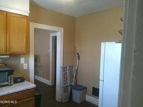 Tiny photo for 729 Chicago Street, Toledo, OH 43611 (MLS # 10008872)