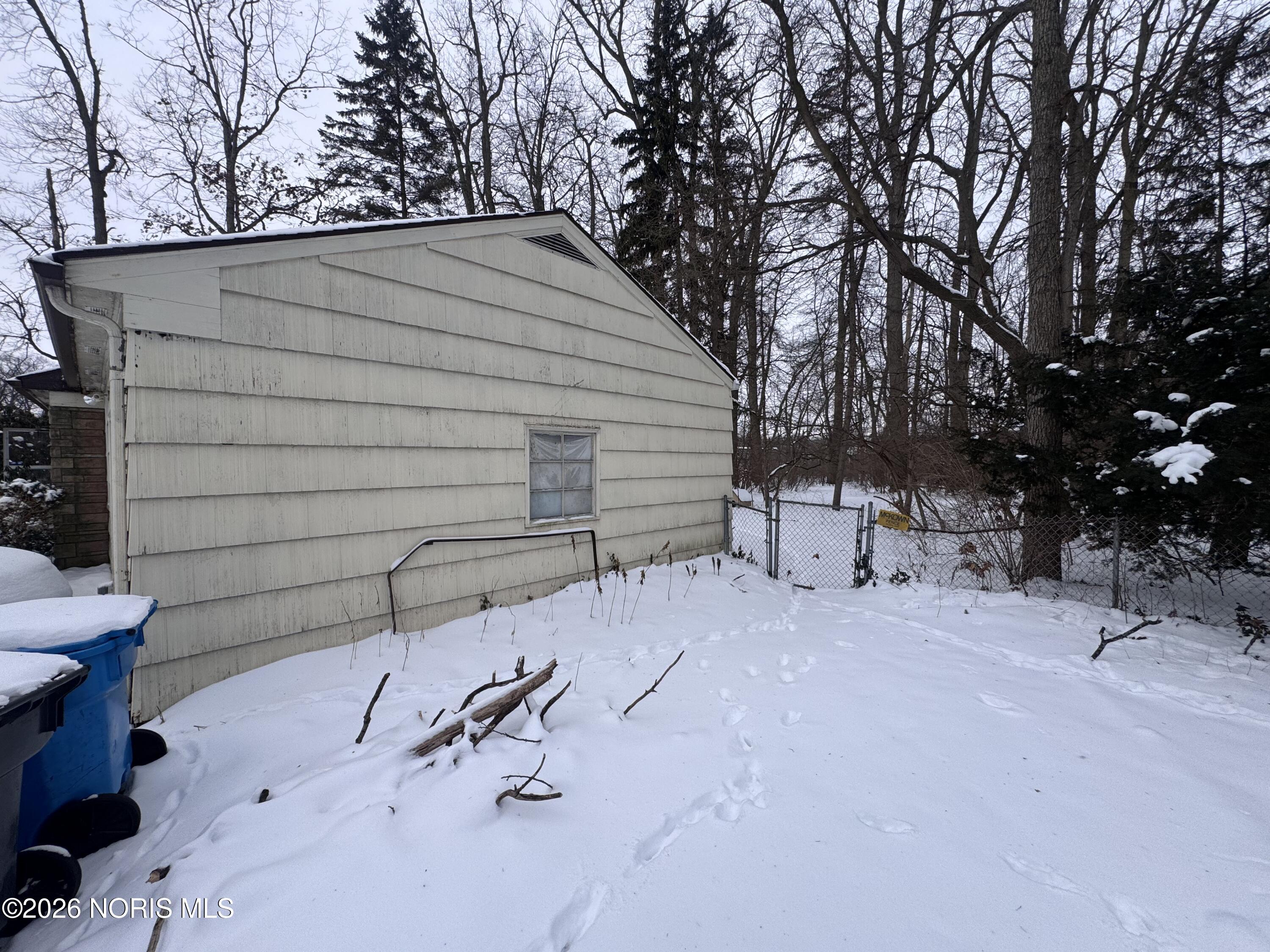 5045 Fairgreen Drive