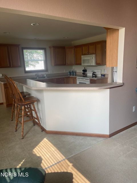 Tiny photo for 37 Crabtree Court, Swanton, OH 43558 (MLS # 10010413)