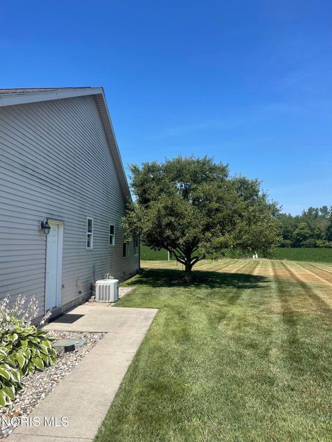 Tiny photo for 37 Crabtree Court, Swanton, OH 43558 (MLS # 10010413)