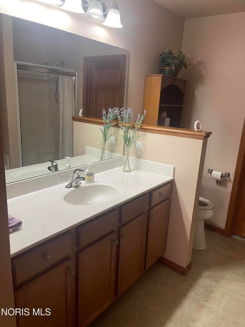 Tiny photo for 37 Crabtree Court, Swanton, OH 43558 (MLS # 10010413)