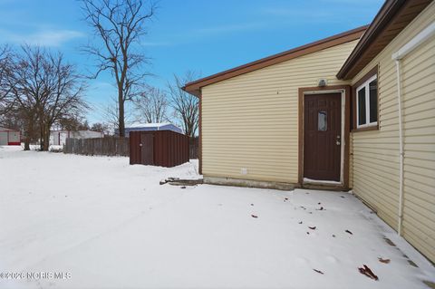Tiny photo for 719 Davis Street, Findlay, OH 45840 (MLS # 10002778)