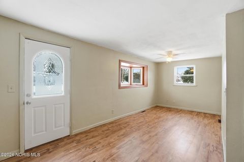 Tiny photo for 719 Davis Street, Findlay, OH 45840 (MLS # 10002778)