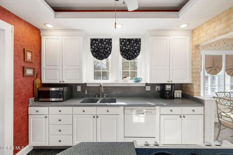 Tiny photo for 1130 Marion Road, Bucyrus, OH 44820 (MLS # 10004682)