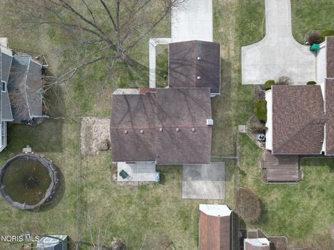 Tiny photo for 1917 Terri Rue, Northwood, OH 43619 (MLS # 10005647)