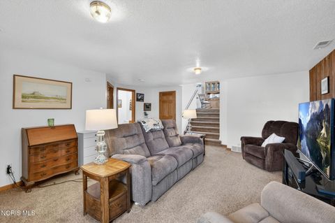 Tiny photo for 1917 Terri Rue, Northwood, OH 43619 (MLS # 10005647)