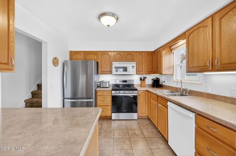 Tiny photo for 1917 Terri Rue, Northwood, OH 43619 (MLS # 10005647)