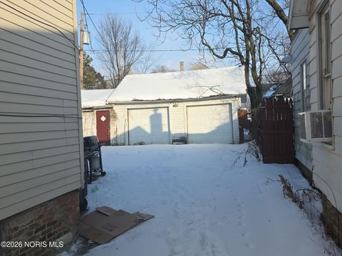 Tiny photo for 427 Walden Avenue, Toledo, OH 43605 (MLS # 10004208)
