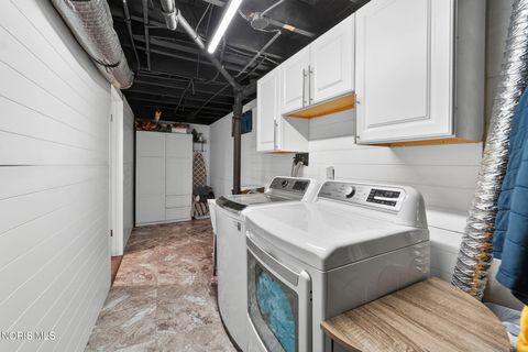 Tiny photo for 3133 Strathmoor Avenue, Toledo, OH 43614 (MLS # 10007019)