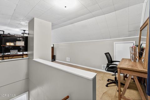 Tiny photo for 3133 Strathmoor Avenue, Toledo, OH 43614 (MLS # 10007019)