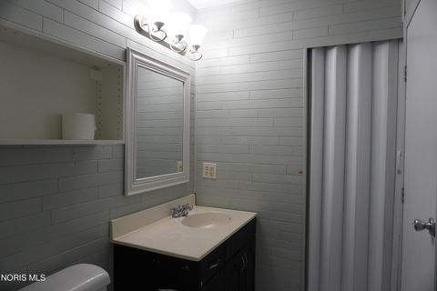 Tiny photo for 5665 Bernath Court, Toledo, OH 43615 (MLS # 10005328)