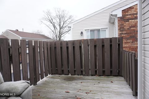 Tiny photo for 5665 Bernath Court, Toledo, OH 43615 (MLS # 10005328)
