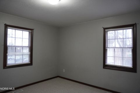 Tiny photo for 5665 Bernath Court, Toledo, OH 43615 (MLS # 10005328)